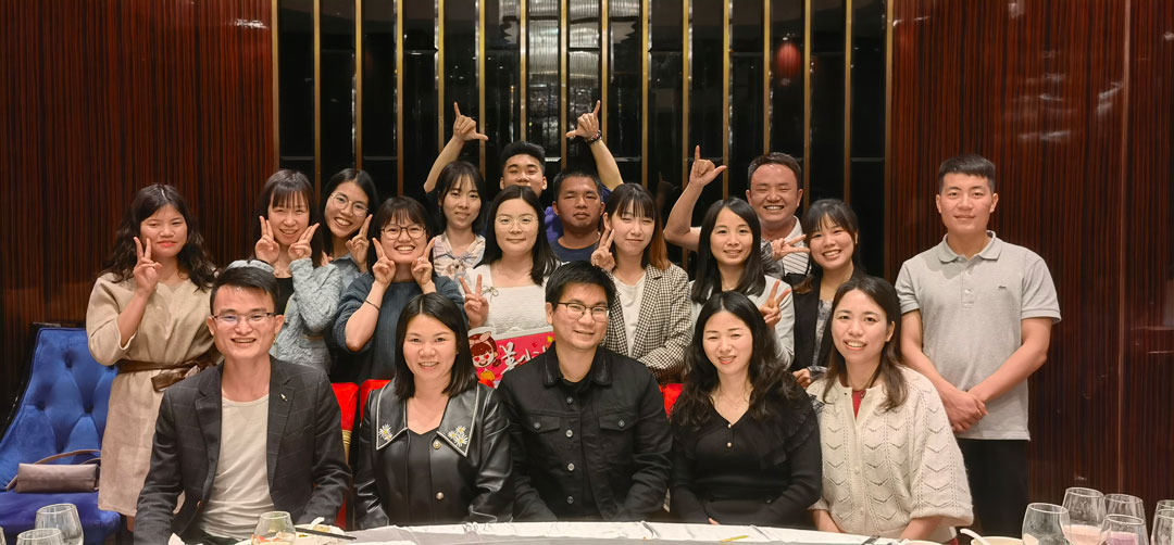 经纬集运团队照
